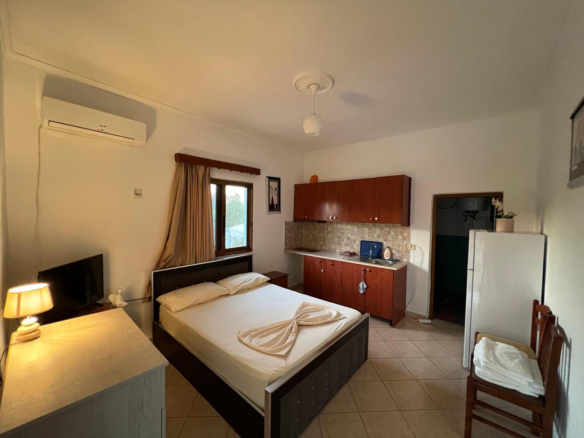 Oni Apartments Ksamil Bagian luar foto